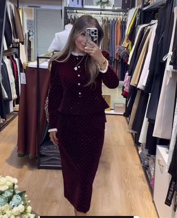 Продам платье Новая 42-44размер