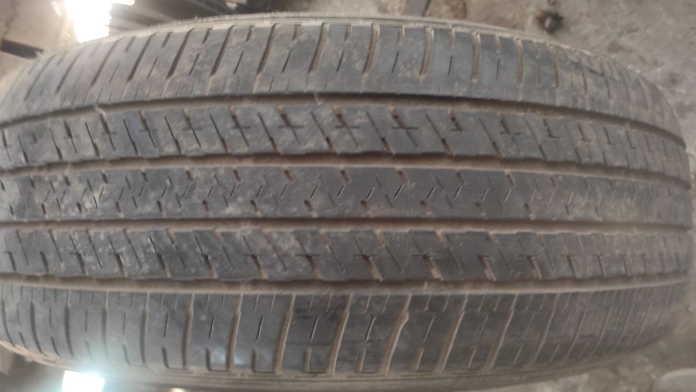 BRIDGESTONE 235/55  R 20