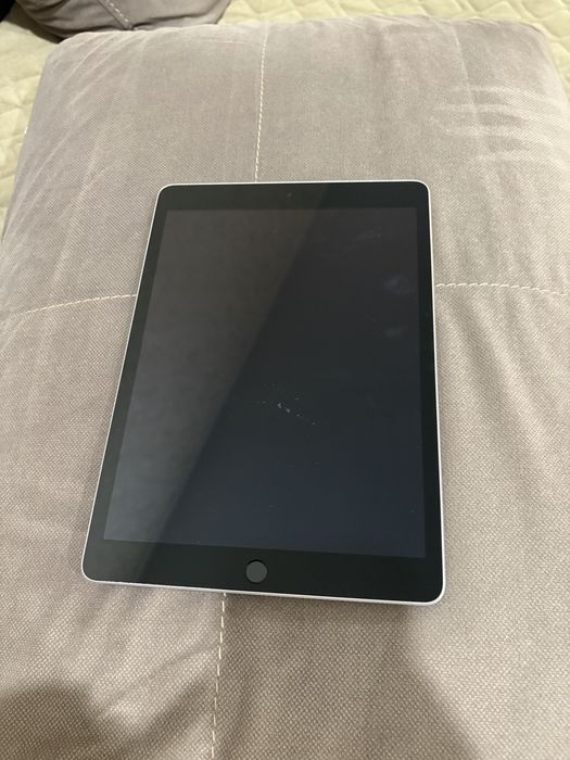 Продам Ipad 9 64gb