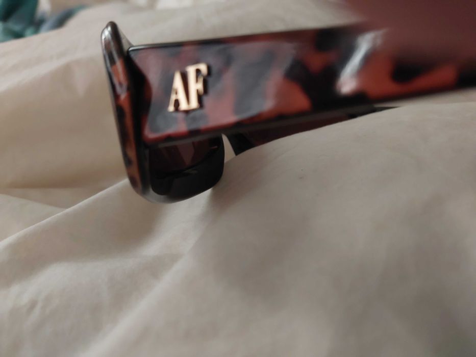 Escada/ BVLGARI/ Alberta FERRETTI Original.