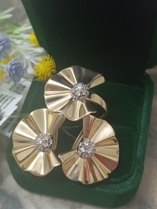 Tilla komplektlar 585 proba