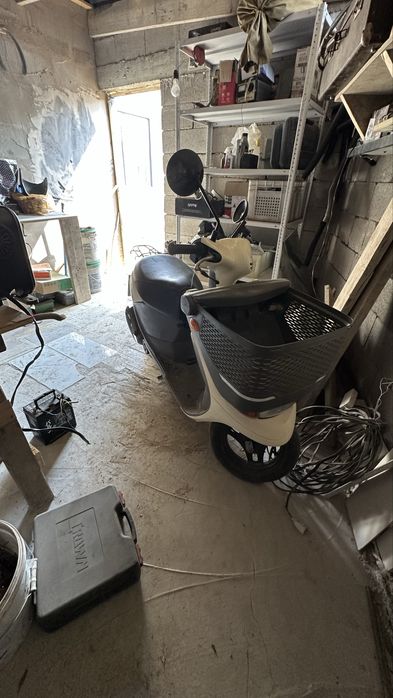 Продам мопед Сузуки летс 4