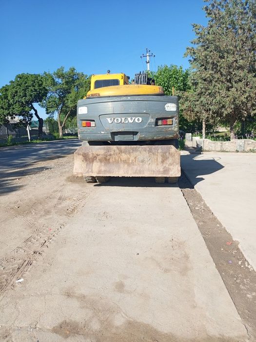 Volvo 130 ekskavator pagruchk