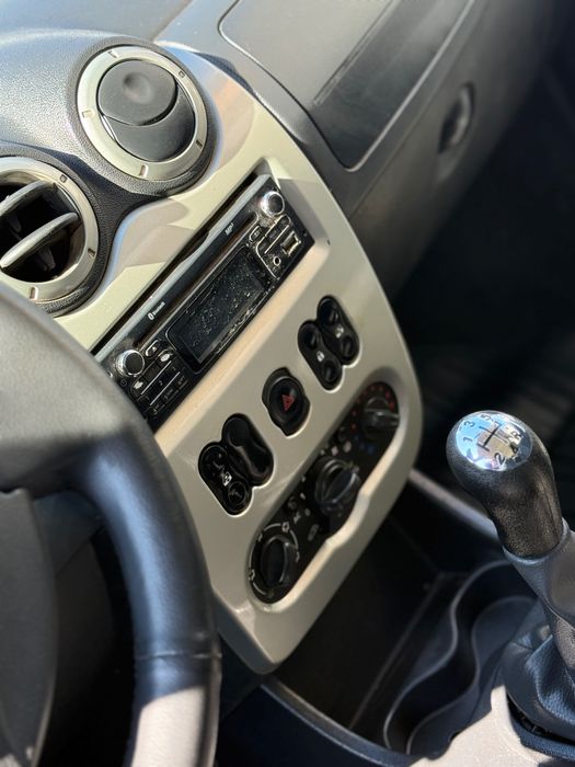 Dacia Logan MCV 2012