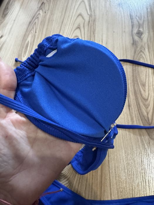 Нов бански от 2 части в син цвят