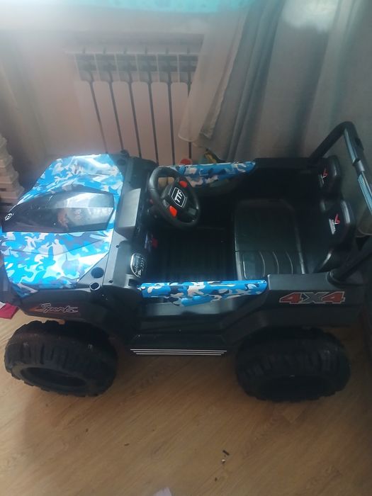 Детский Электромобиль