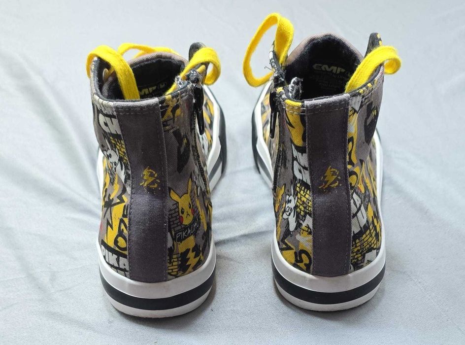Pokemon Boy's High Top Sneakers , marimea 36