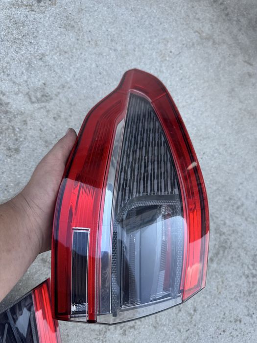 Продавам стопове за ford s-max 2012-2014