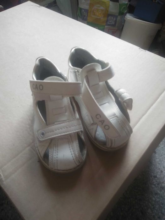 детски сандали, чехли и обувки