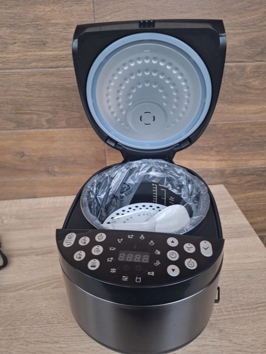 Мултикукър Philips ALL-IN-ONE