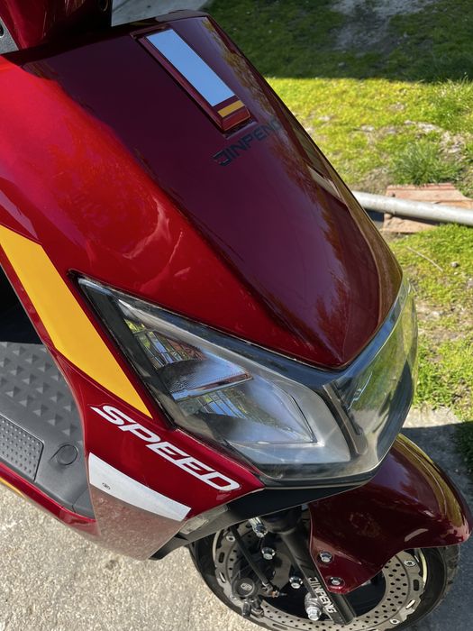 Vand scuter electric 2,2 kw .25 km/h