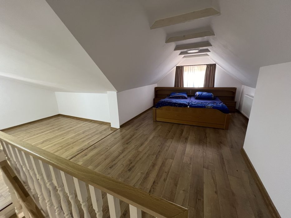 Închiriez apartament