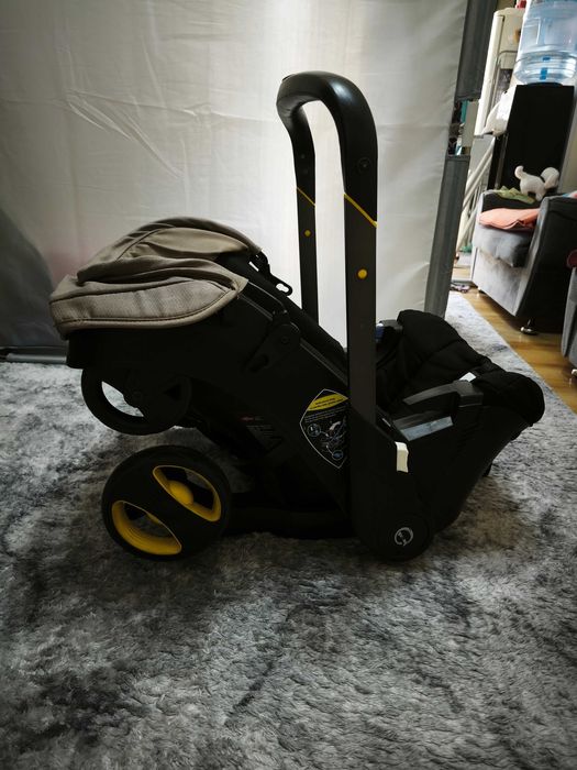 Автокресло-коляска 2 в 1