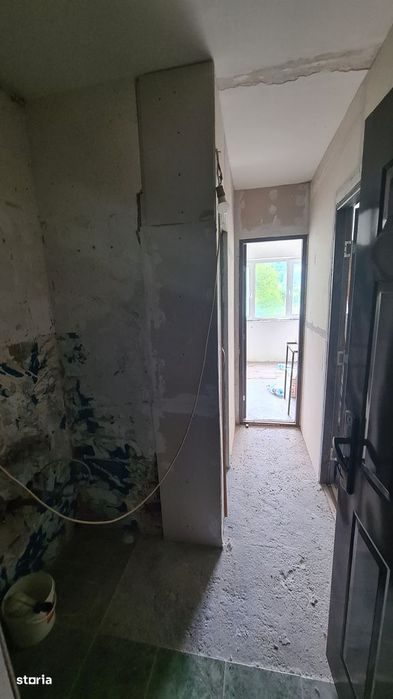 Cameră de cămin de vânzare în Curtea de Argeș.