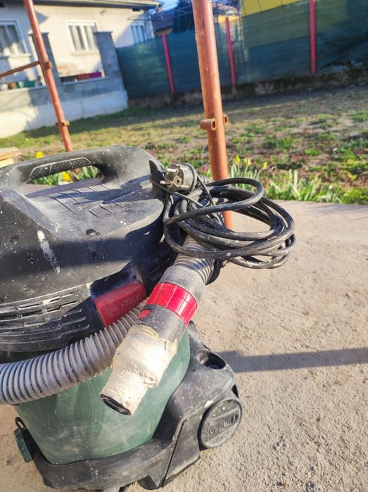 Прахосмукачка за сухо и мокро почистване