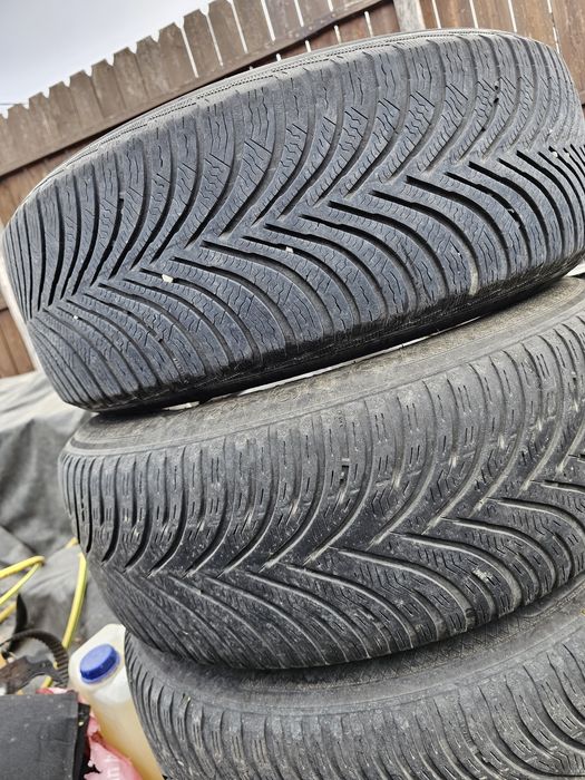 Jante Aliaj R16 Nissan Dacia Renault 5×115 Cauciucuri iarna 215 65 R16