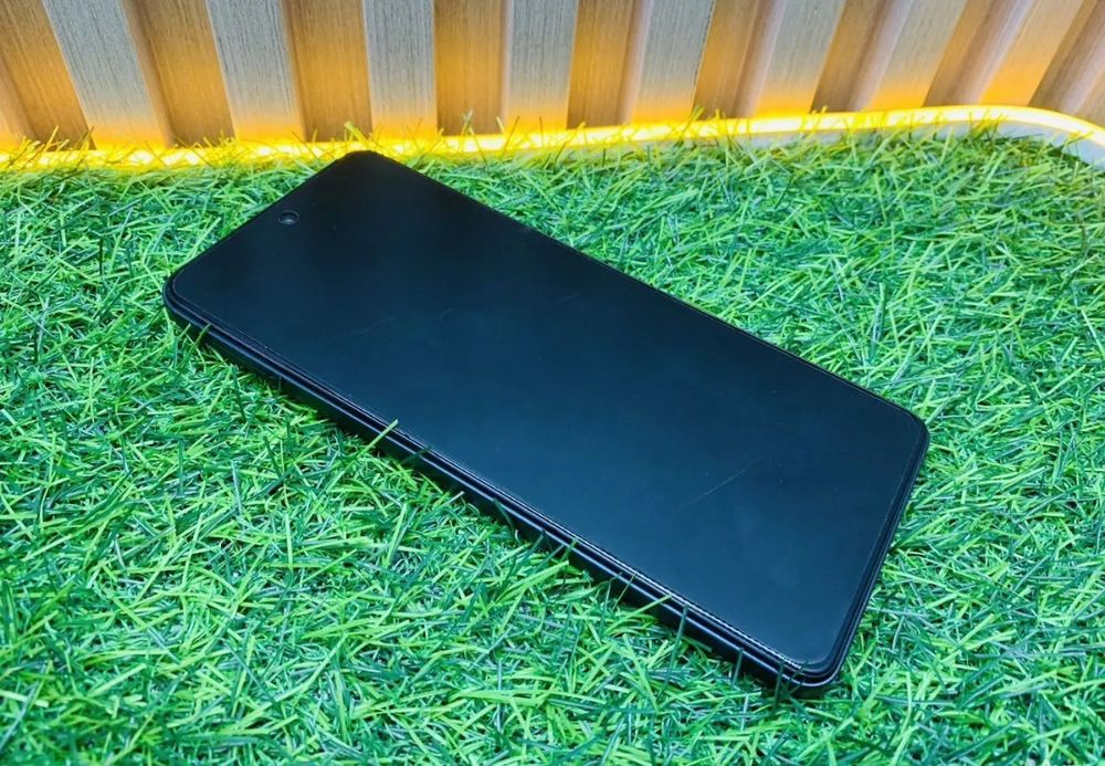 Tecno pova 6 neo 8+8/256gb российский, гарантия