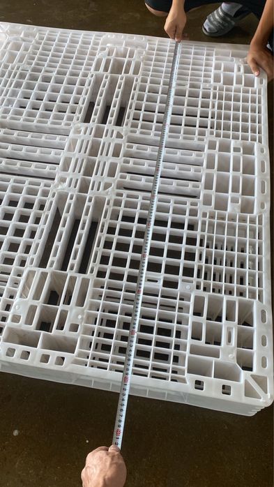 Паддон, паллет пластиковый