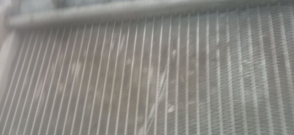 Продам радиатор BMW