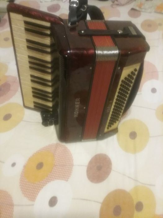 Acordeon hohner verdi ll 880 bandon