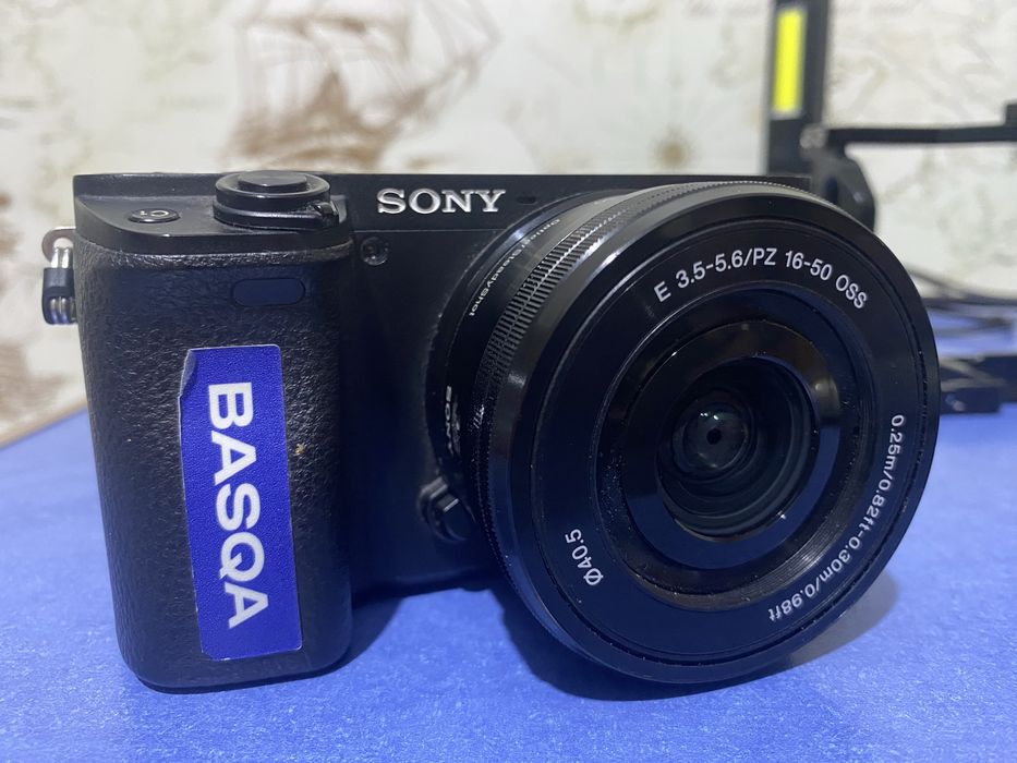 Продам sony 6400 в хорошем состояний