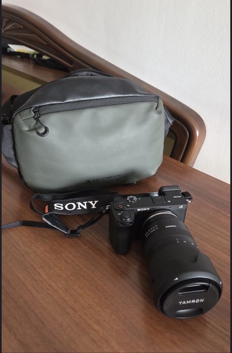 Продам камеру sony с объективом Tamron