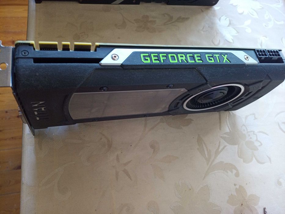 Видеокарта EVGA GeForce GTX Titan X 12Gb/384Bit. (Brand)