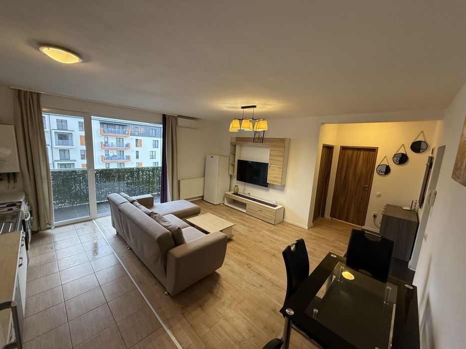 Închiriez apartament cu 2 camere Florești