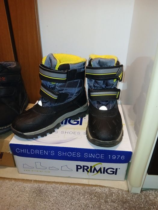 Детски боти и ботуши