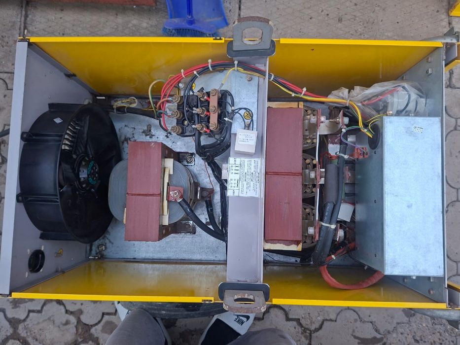 Сварочный аппарат PIPEWELD ESAB LHF410
