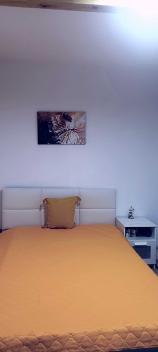 Давам под наем студио в Пловдив Център