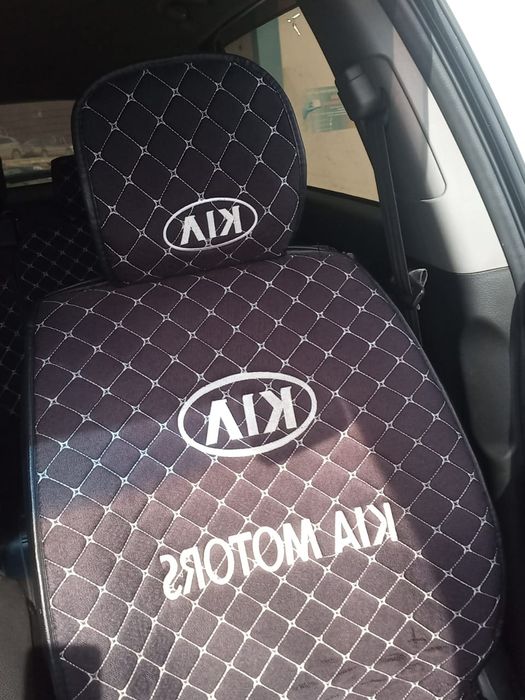 Чехлы на автомобиль