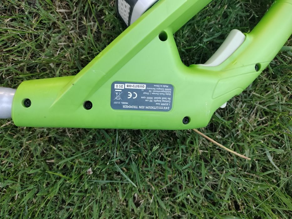 Trimmer greenworks