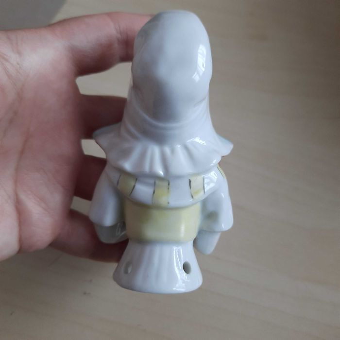 Фигурка колекционерска/ порцелан/