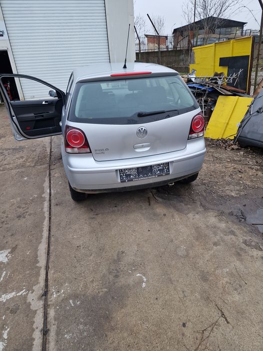 Vw polo 1.2 2006година  на части