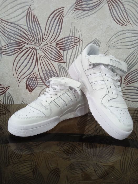 Кроссовки. Оригинал.