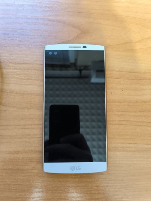 LG V10 H981N  За части