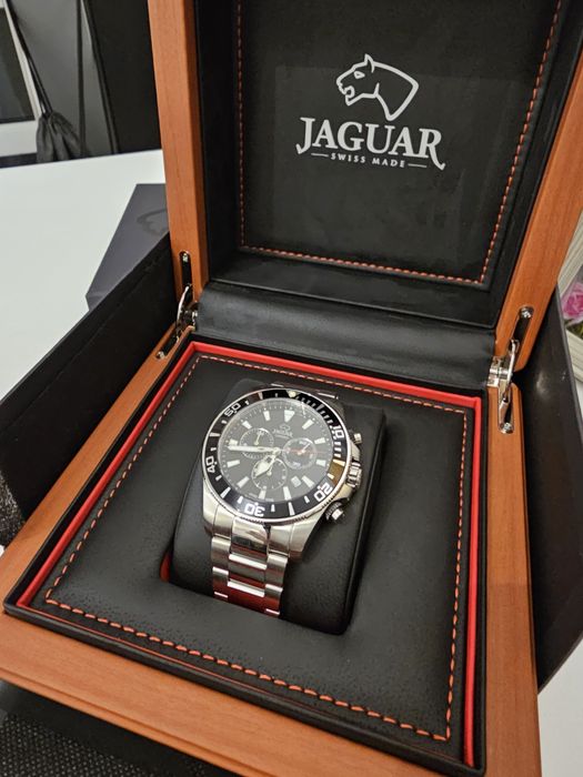 Часовник JAGUAR EXECUTIVE Diver J861/3