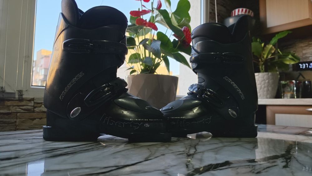 Ски обувки ROSSIGNOL