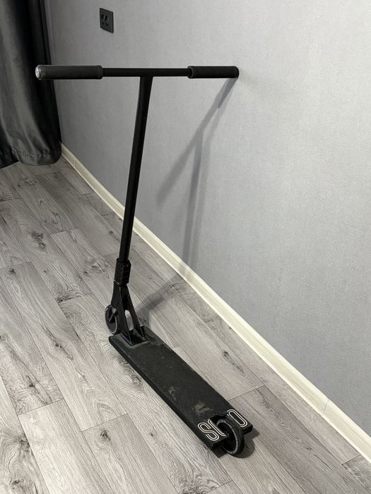 Продам самокат SOLO