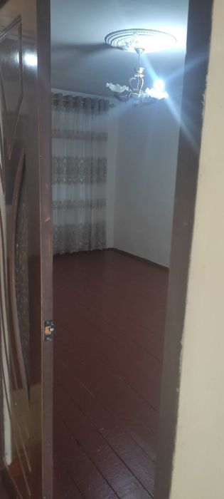 Уй сотилади 5 хона 1 этаж Нишон тумани марказидан 2 микрараён