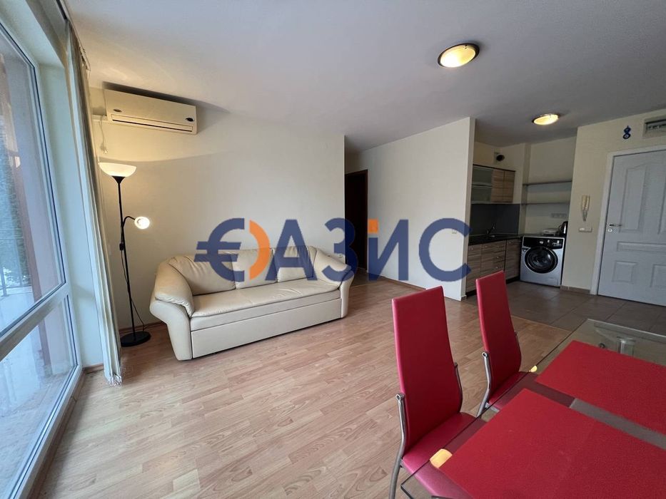 Продава се Тристаен апартамент в к.к. Слънчев бряг - 90 кв.м за 465 €/кв.м - Снимка #9