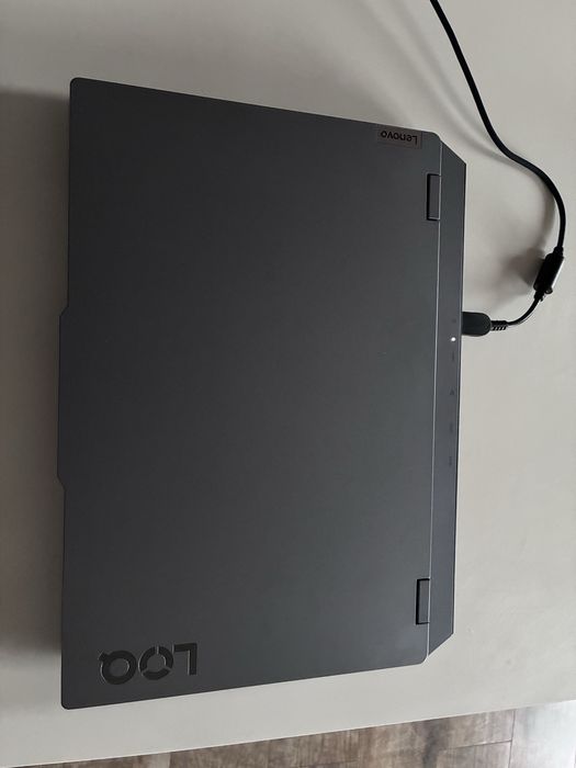 ГЕЙМИНГ - Lenovo LOQ RTX 5060 - 2025 с гаранция 18м