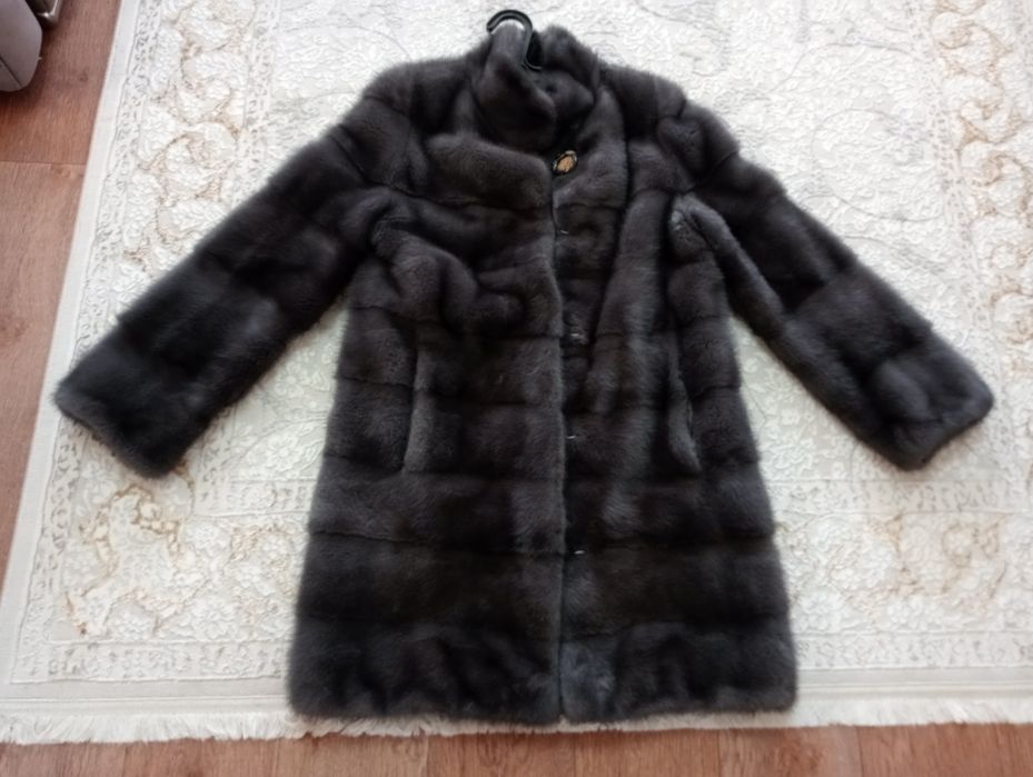 Продам Шубу норковая
