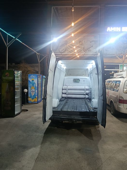 Ford sotiladi ISUZU mator 2006 y