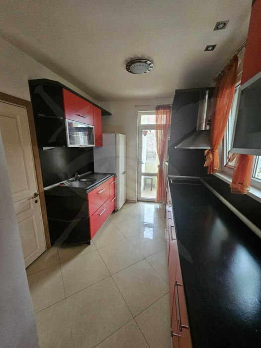 Продава се Тристаен апартамент в София, Хладилника - 100 кв.м за 867 €/кв.м - Снимка #1