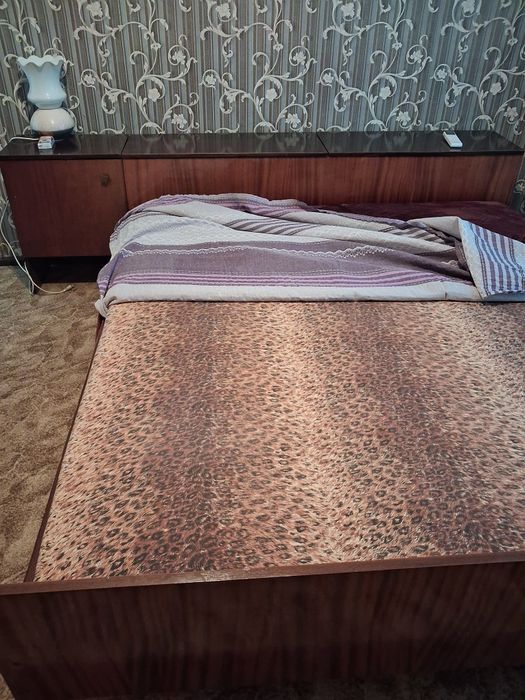 Спалня със матрак