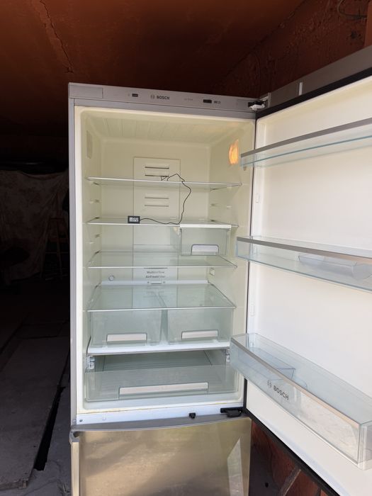 Большой холодильник бош BOSCH