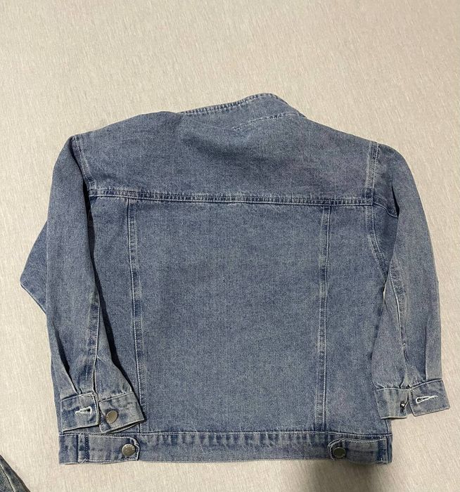 Продаётся костюмчик джинсовый