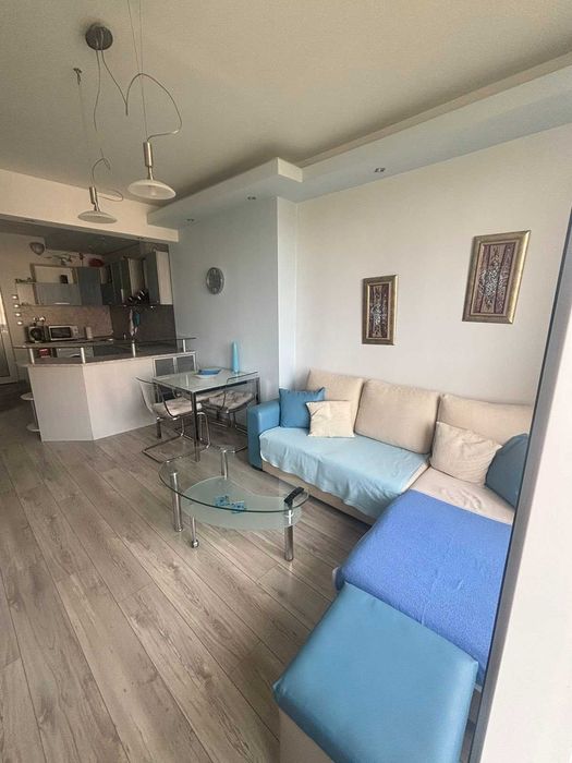 Дава се под наем Двустаен апартамент в София, Център - 80 кв.м за 649 € - Снимка #1